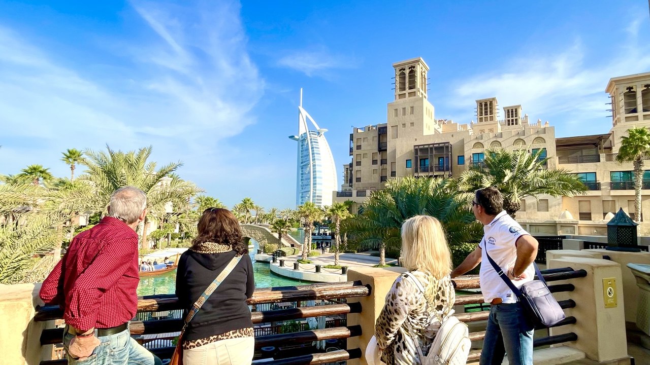 Das moderne Dubai – mit Burj Khalifa und Dubai Mall Aquarium