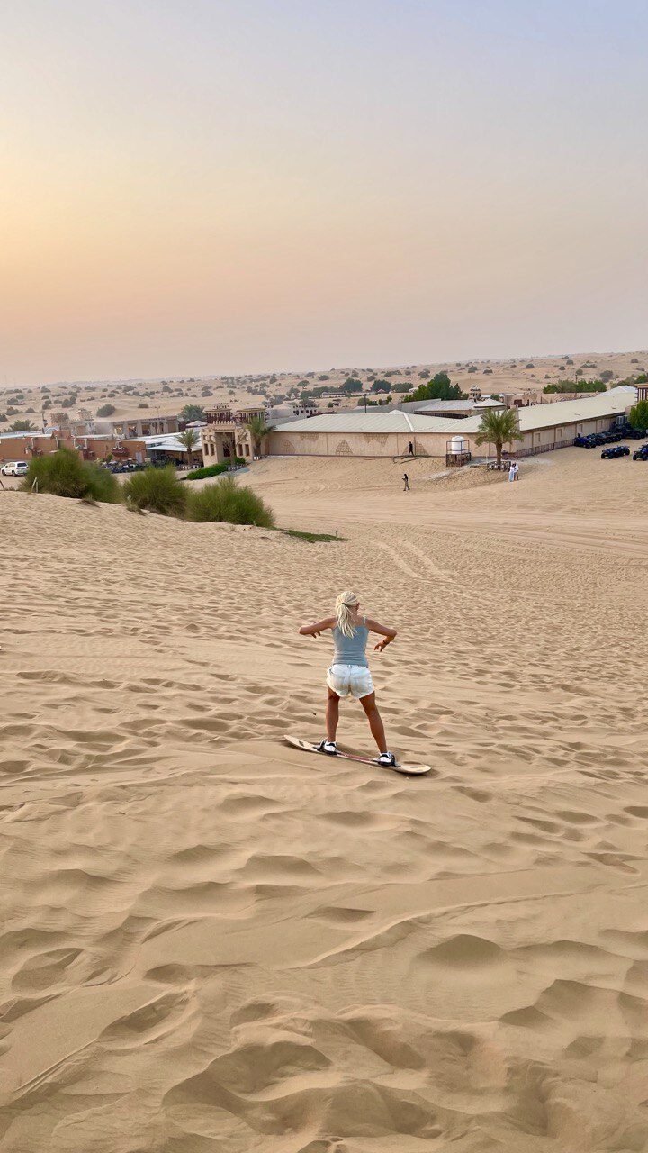 photo_5882119220282199082_y