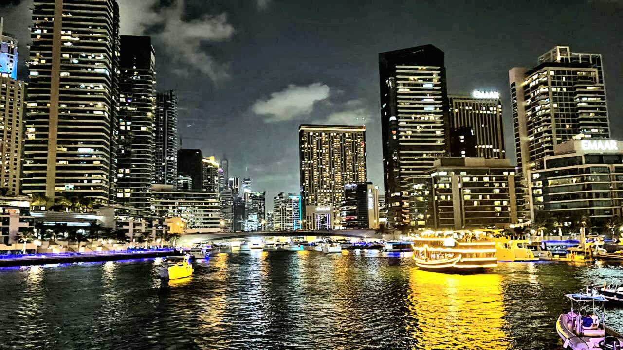 photo_5882119220282199131_y