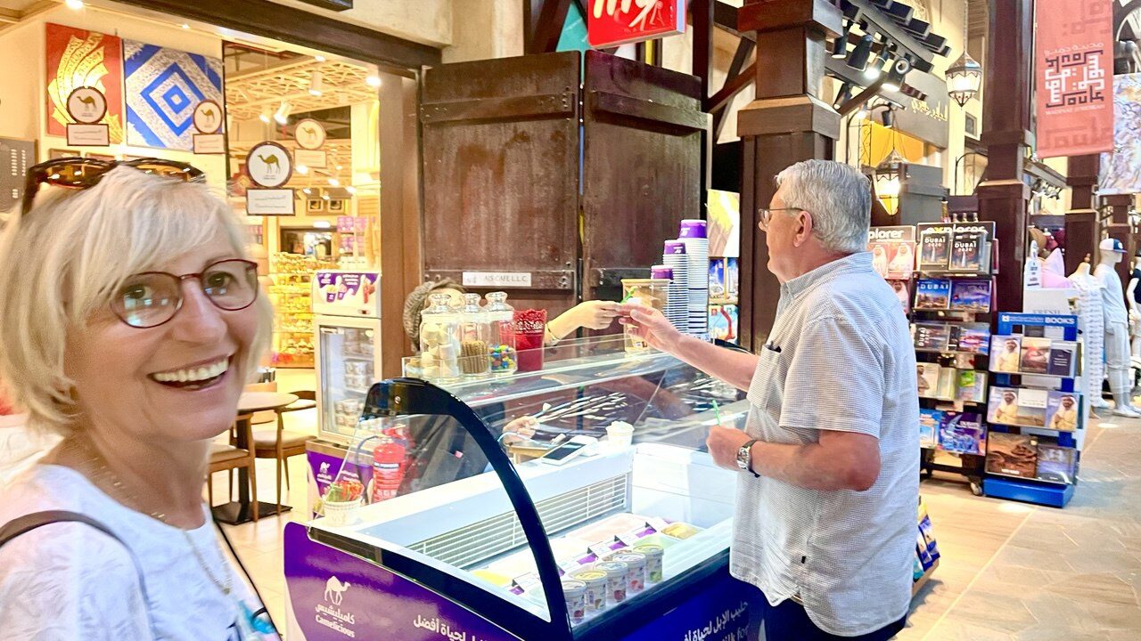 photo_5882119220282199207_y