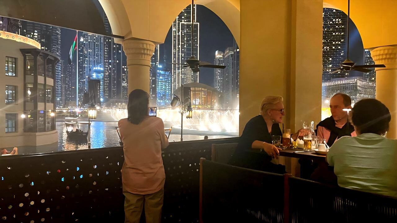 photo_5882119220282199248_y