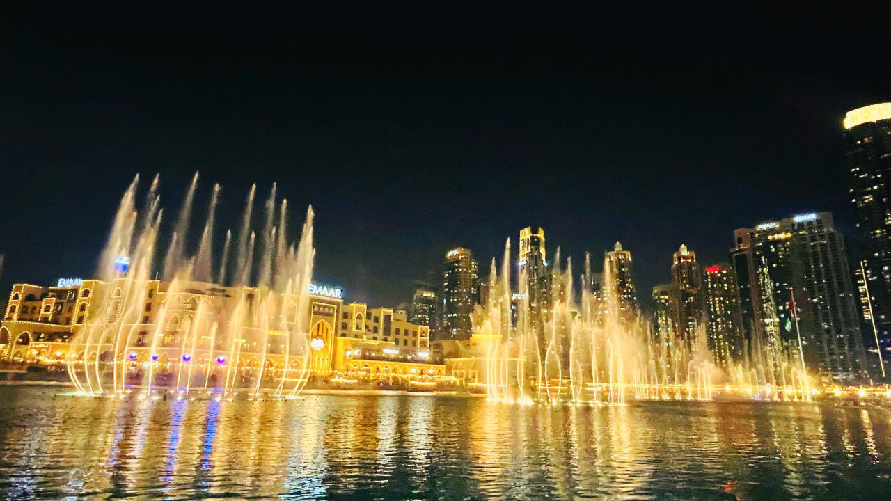 dubai mall fountain