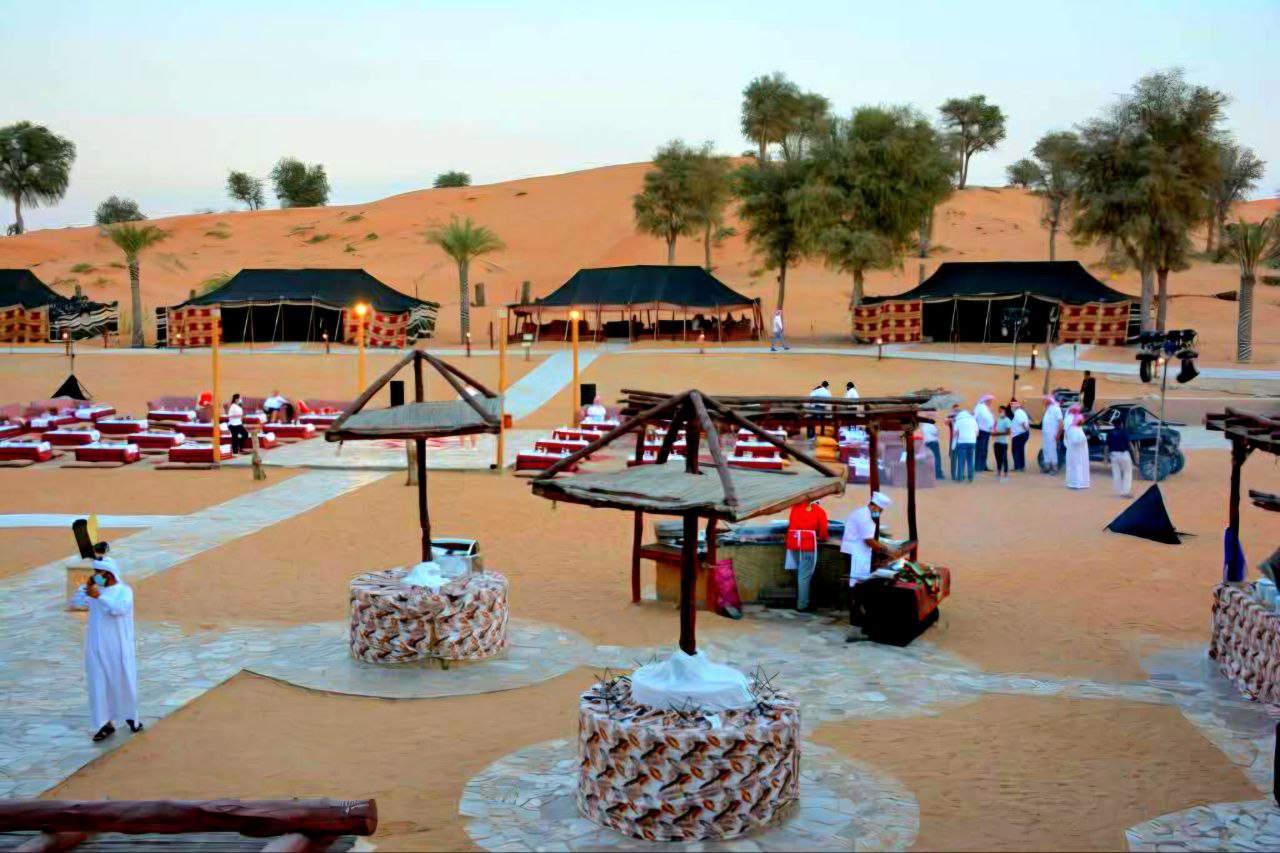Wüstencamp in Ras Al Khaimah – im Herzen eines Naturschutzgebiets gelegen, ein einzigartiges Naturerlebnis.