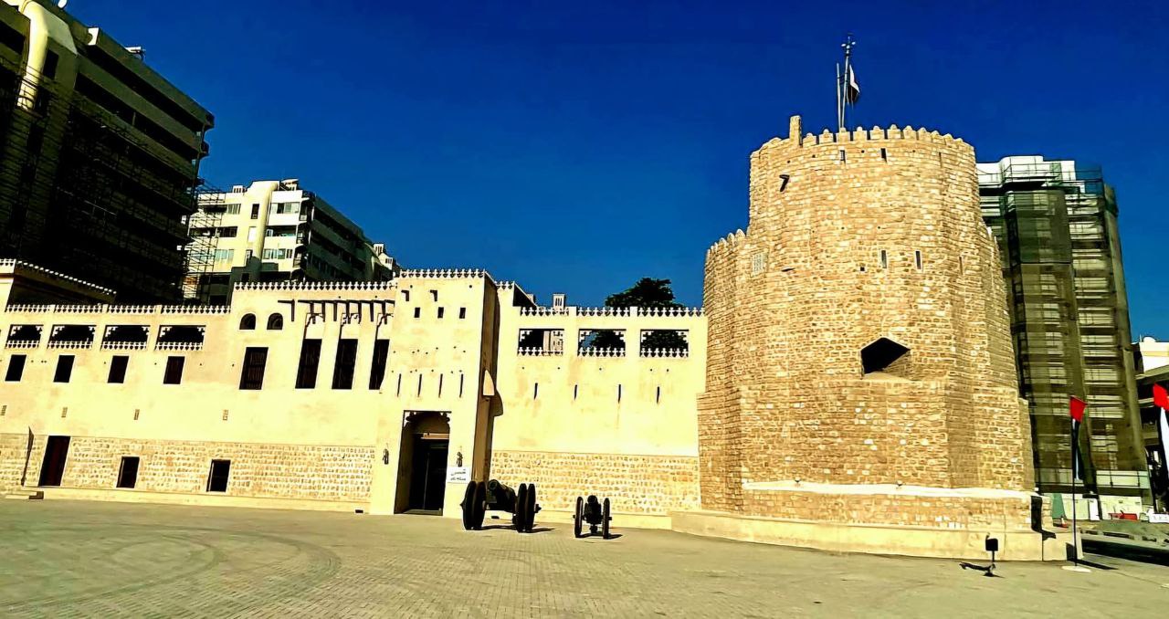 photo_5902411085329927031_y