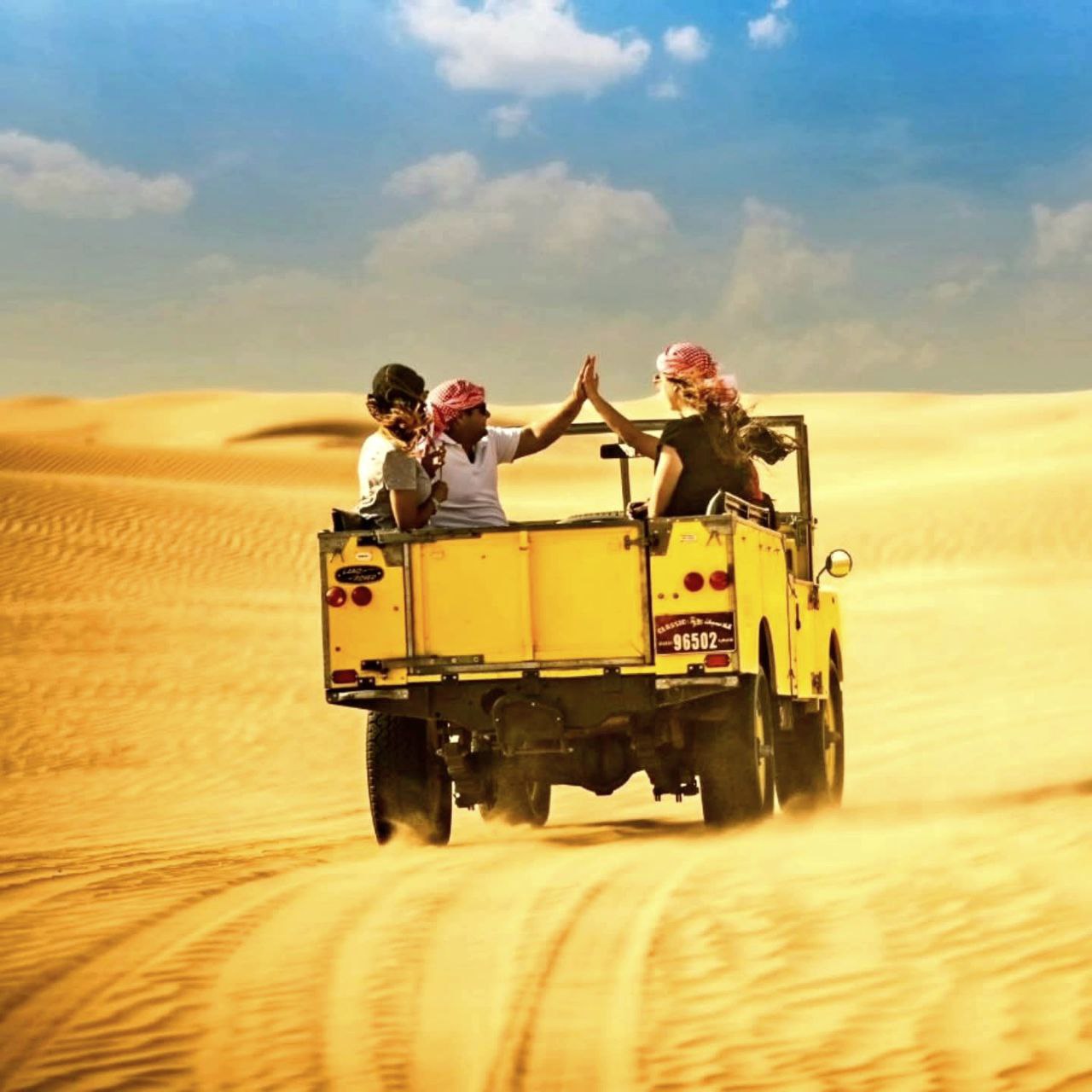 Vintage Land Rover versetzen Sie in die 50er Jahre zurück,