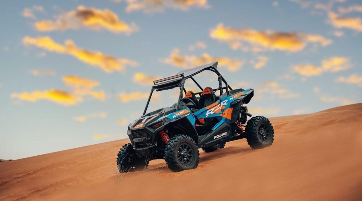 Dubai Dünen-Buggy-Erlebnis – Atemberaubende Fahrt In Der Wüste Der Vae.